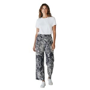 LOFT Gray and White Floral Pants M